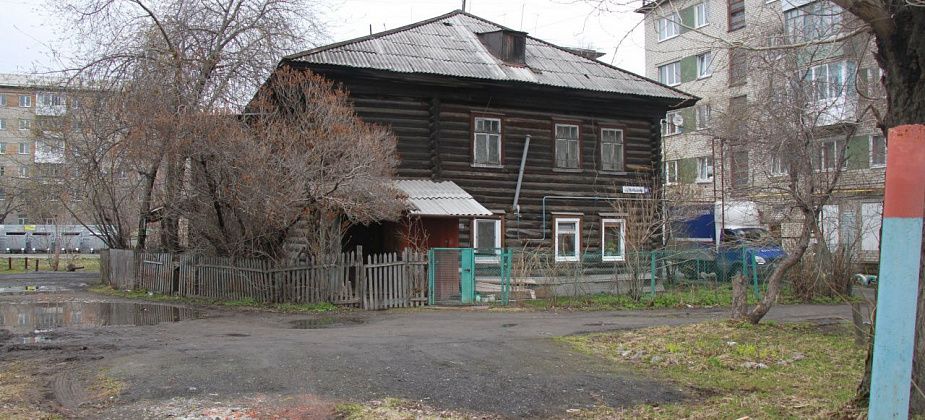 Власти Серова ищут управляющую компанию для 84 домов