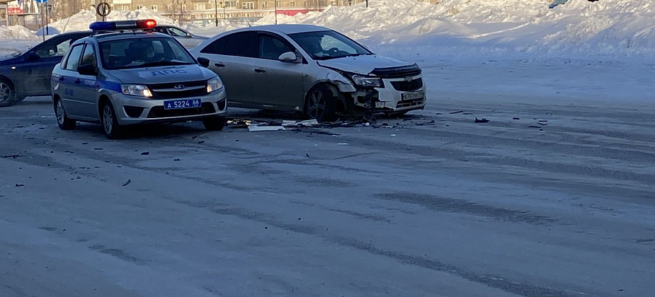 С утра в Серове произошло три ДТП. Все - без пострадавших