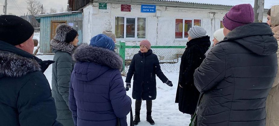 "Остается только умирать". Жители Красноярки недовольны доступностью медицинской помощи в поселке