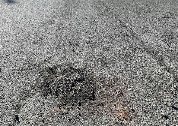 Торчащие прутья в асфальте у вокзала в Серове убраны
