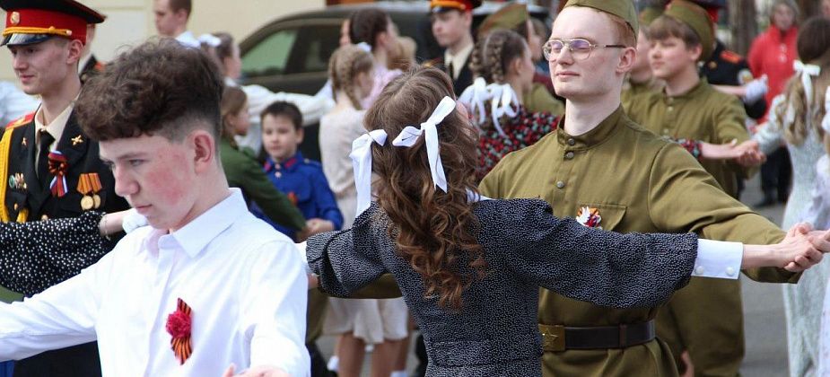 Публикуем расписание репетиций “Вальса Победы”