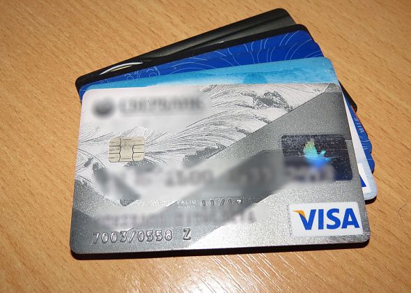 Телефонные мошенники сняли с карты серовчанки 45 тысяч 