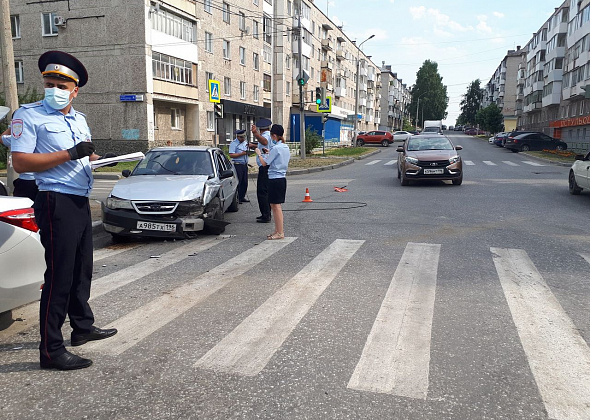 В Серове в ДТП пострадала семейная пара