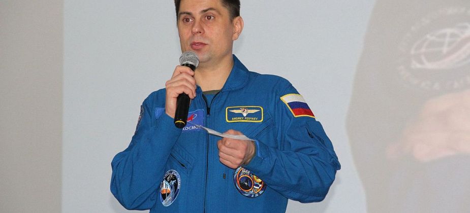 Уроженец Серова космонавт Андрей Федяев возьмет в полет флаг города, где вырос