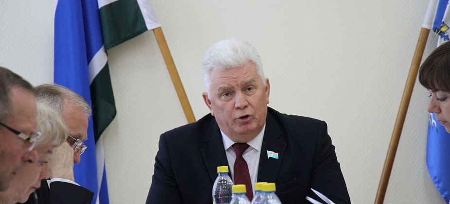 Председатель Думы Серова Альберт Юсупов уходит с поста
