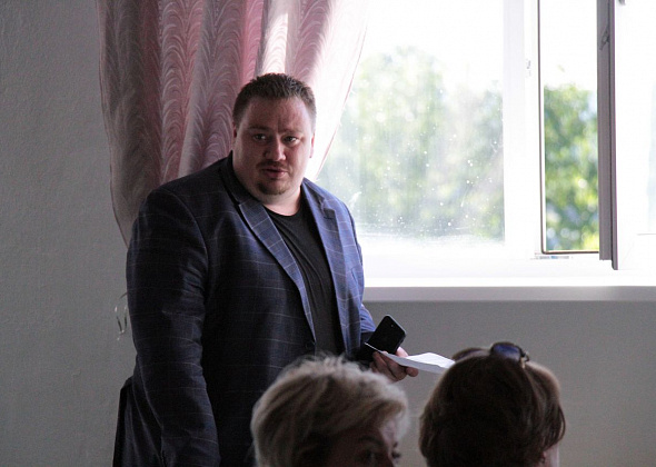 Председатель КУМИ Серова Гребенев подал иск к Минфину. Просит возместить затраты на адвоката