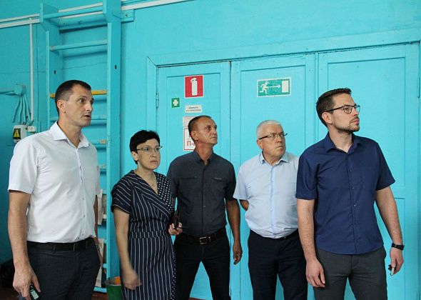 Депутаты Думы Серова посетили школы на Сортировке и Новой Коле