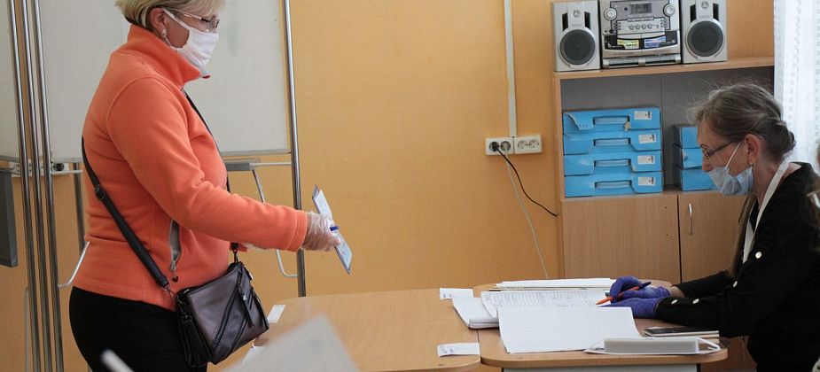 Почти половина серовских избирателей уже проголосовала по вопросу одобрения поправок в Конституцию