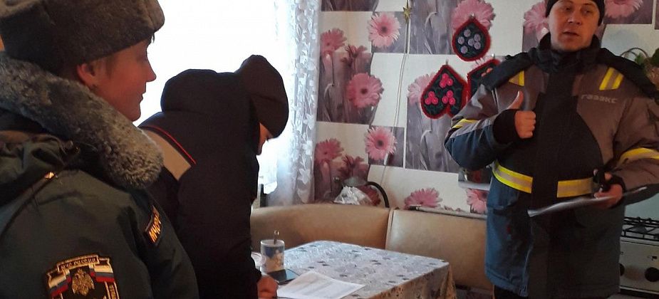 Газовики и представитель ОНД провели рейд в многоквартирных домах Новой Колы