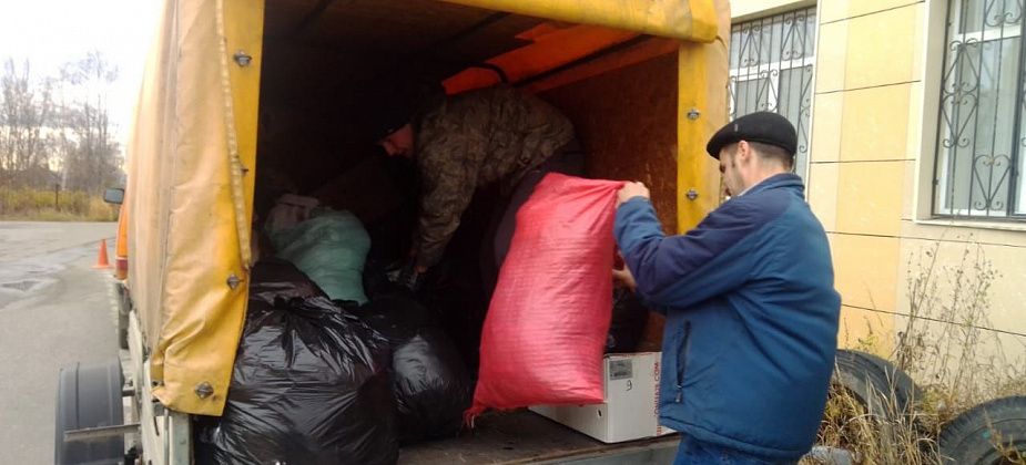 Подопечным серовского благотворительного фонда нужна помощь: "В двух семьях недавно родились детки"...