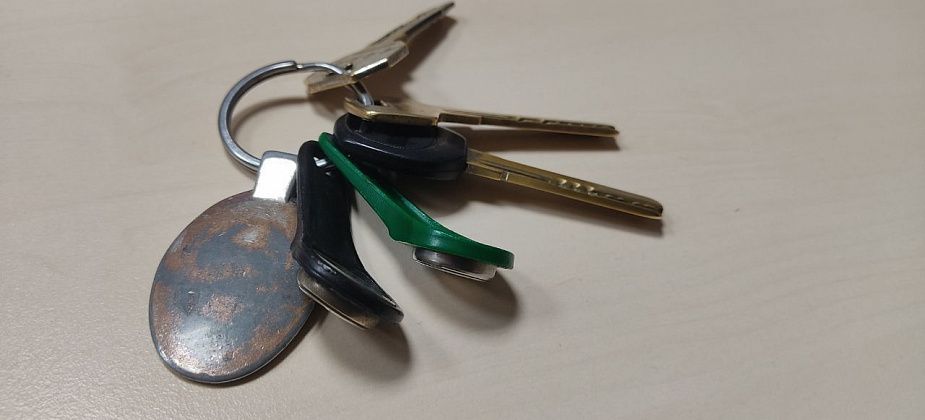 28 детей-сирот получили квартиры в новостройке на улице Циолковского