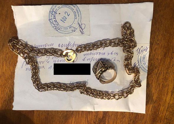 Нетрезвый житель Краснотурьинска воспользовался "знакомством" с собакой и обокрал старого знакомого из Серова