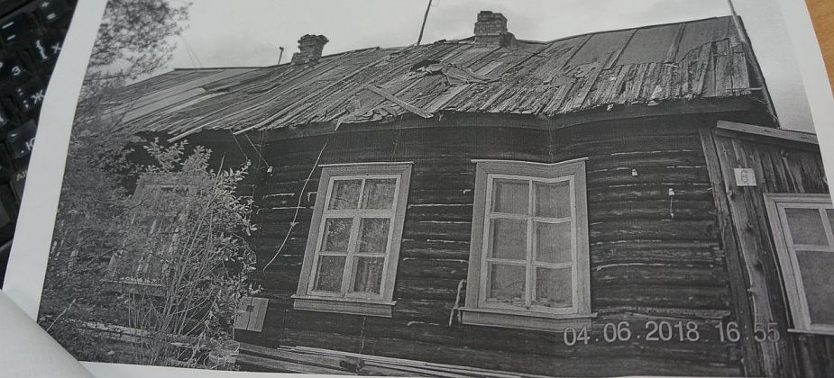 Жители серовского поселка просят губернатора о крыше