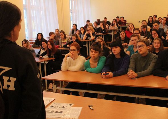 Полиция Серова продолжает проводить диалоги о финансовой безопасности