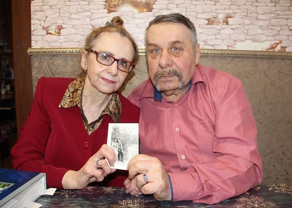 "Первым пойти на примирение". Супруги Атановы - о секрете долголетия семьи