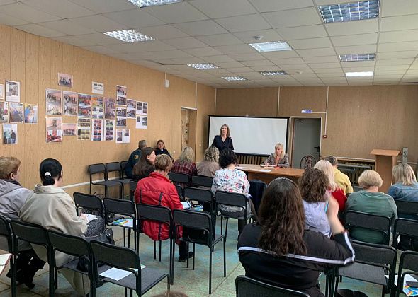 Полицейские рассказали руководителям лагерей Серова о действиях мошенников