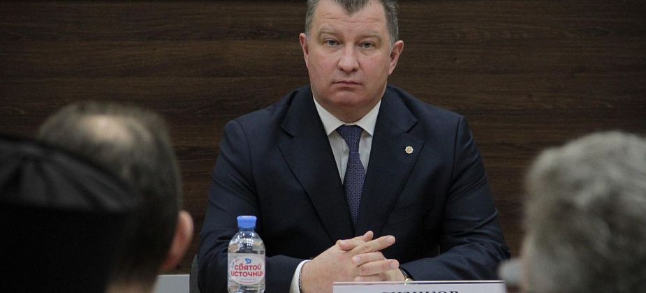 Глава Серова два месяца не проводит личные приемы граждан