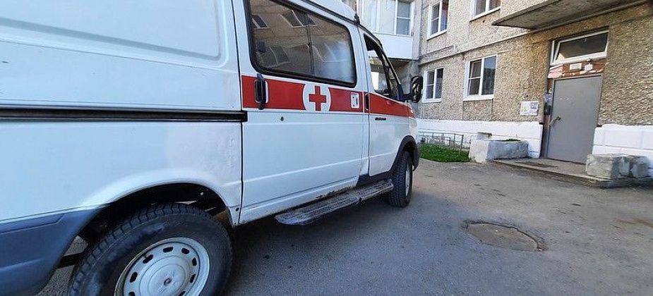"Главный врач заявила, что не давала подобных комментариев". Минздрав прокомментировал скандал в серовской "Скорой"