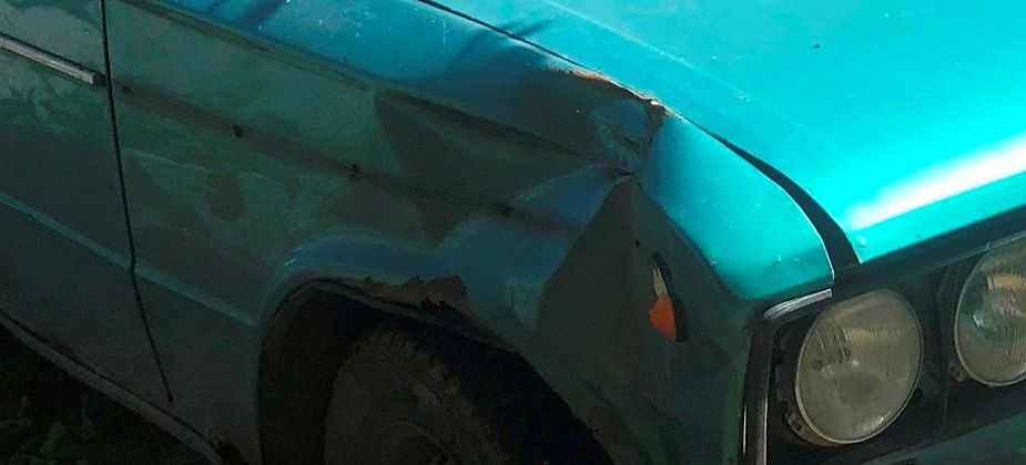 Двое серовчан, выпив в баре, угнали машину и поехали в Филькино