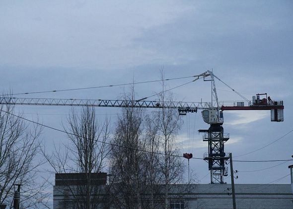 На месте аварийного дома в Серове построят 20-квартирный дом для врачей, с “французскими балкончиками”
