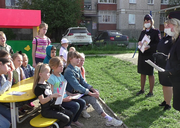 «Безопасный двор»: к инспекторам пропаганды ОГИБДД присоединились инспекторы ПДН и Общественный совет