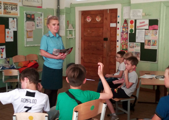 Юным серовчанам рассказали о безопасном летнем отдыхе