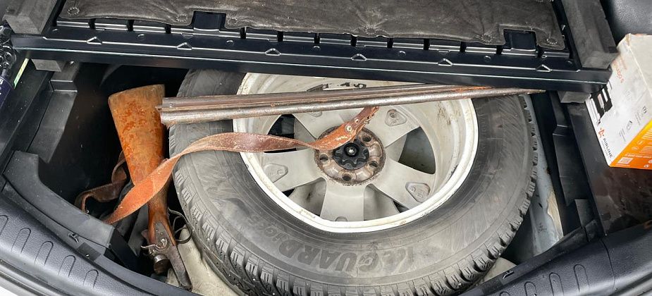 Сосьвинца будут судить за то, что он подарил найденное в лесу ружье жителю Североуральска