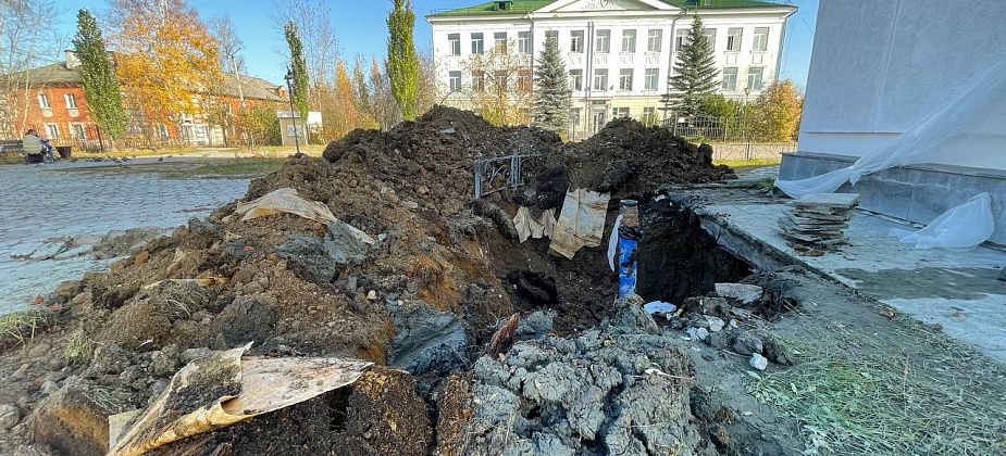 Серовчанка переживает из-за раскопок перед храмом в поселке Энергетиков. Кто восстановит площадь?