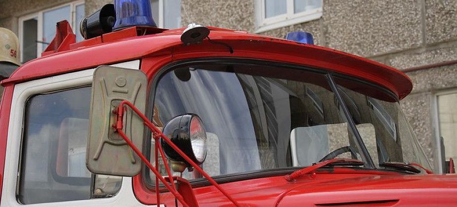 Возле серовских Андриановичей сгорела "семерка" "Жигулей"