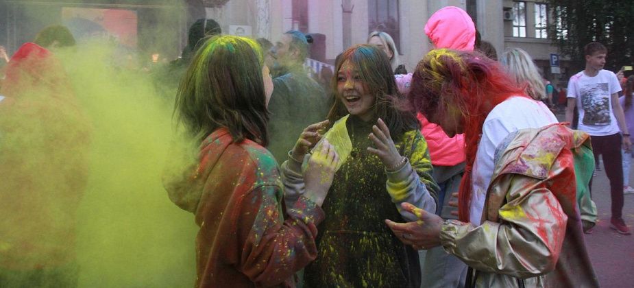 В День молодежи серовчан ждут лазертаг, краски холи, забег здоровья и выступление кавер-группы