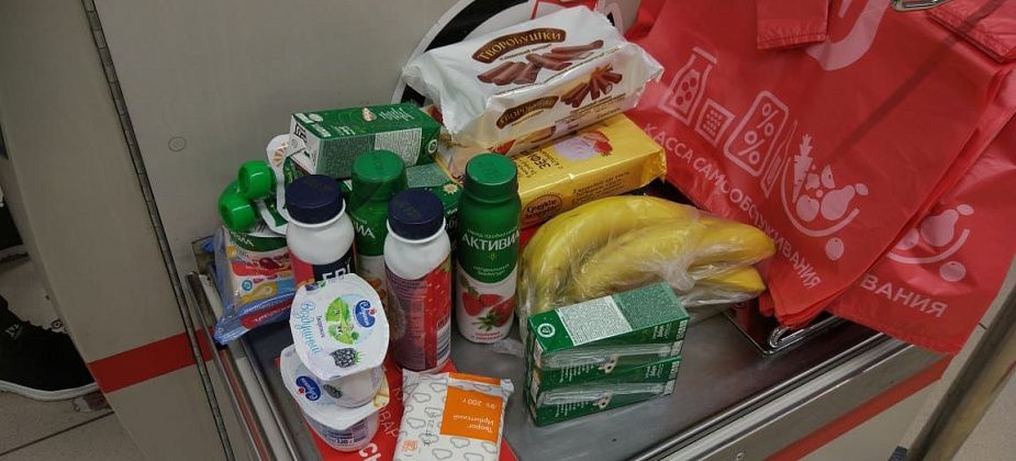 Серовские волонтеры доставили ветерану в больницу продукты и средства личной гигиены