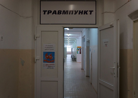 Суд оштрафовал Серовскую городскую больницу за то, что хирург работал травматологом, не имея на это права