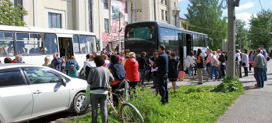 Серовчане недовольны новыми условиями подачи заявлений на отдых детей в загородных лагерях
