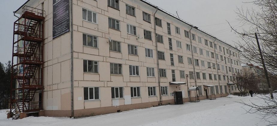 В карпинском общежитии найден труп женщины. Тело было спрятано в диване
