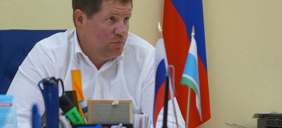 На прием к депутату Госдумы пришли обычные серовчане и представители власти