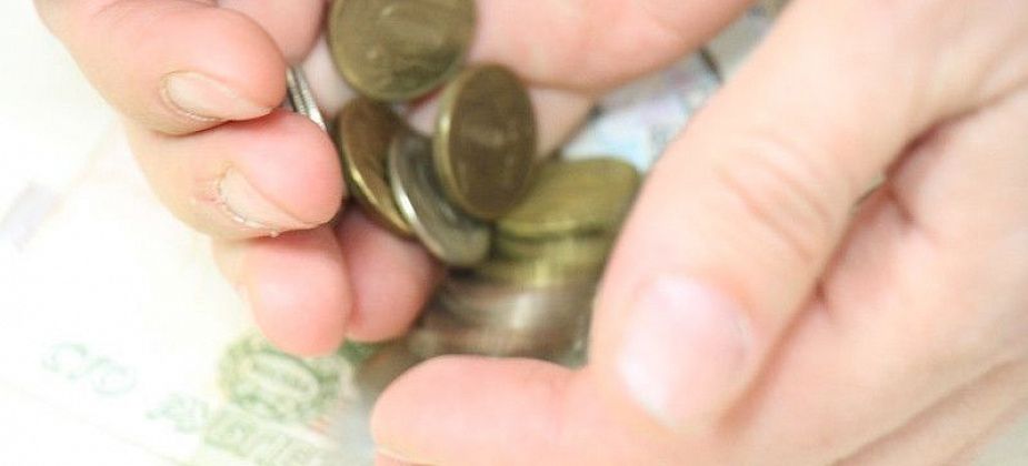 ЦБ: долговая нагрузка россиян выросла до рекордных 11,7%