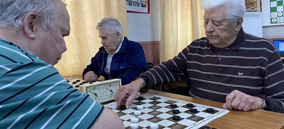 В Серове прошел турнир по русским шашкам