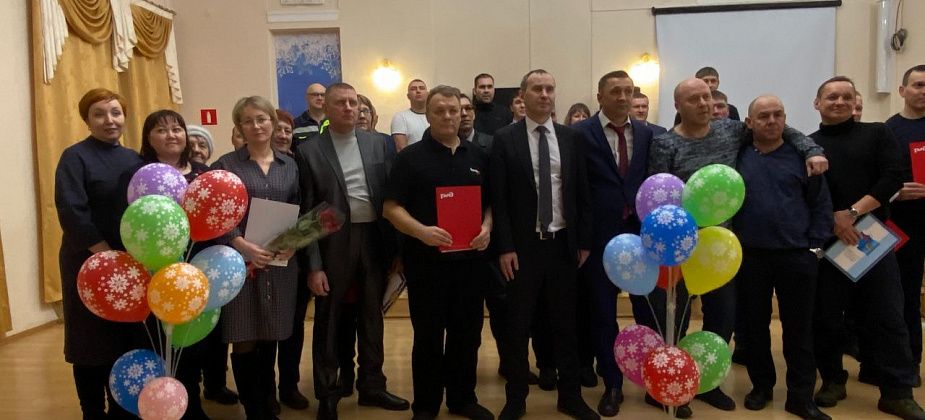 Праздничным концертом подвели итоги работы за год ПМС-169