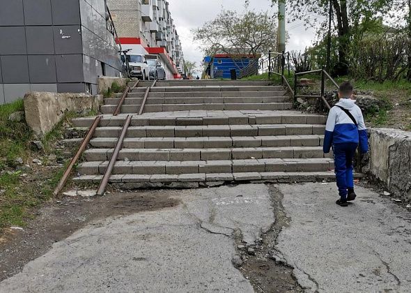 На ремонт одной из лестниц на улице Ленина выделено 1,5 миллиона рублей из бюджета Серова