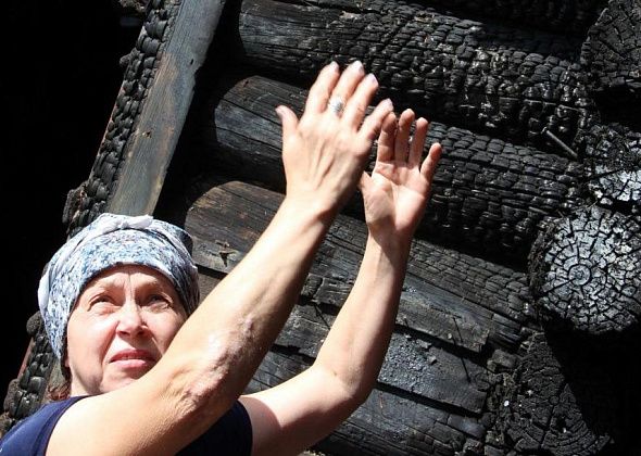 “Осталось только четыре стены”. Погорельцам нужна помощь