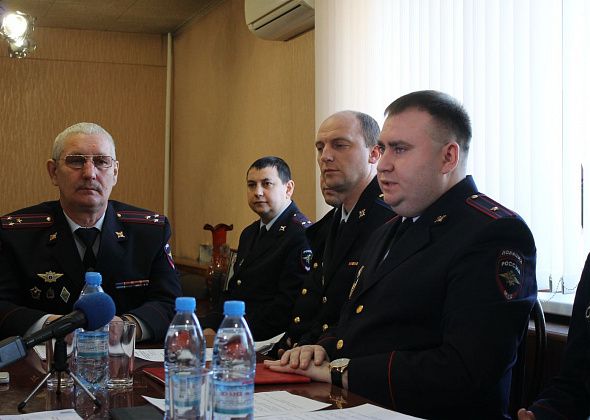 "Не нужно входить в контакт с преступником". Полиция Серова продолжает регистрировать факты телефонного мошенничества