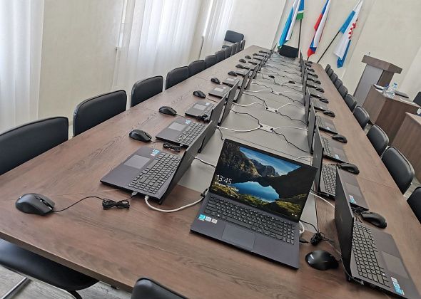 Прокуратура направила в ФАС публикацию «Глобуса» о покупке Думой Серова мебели