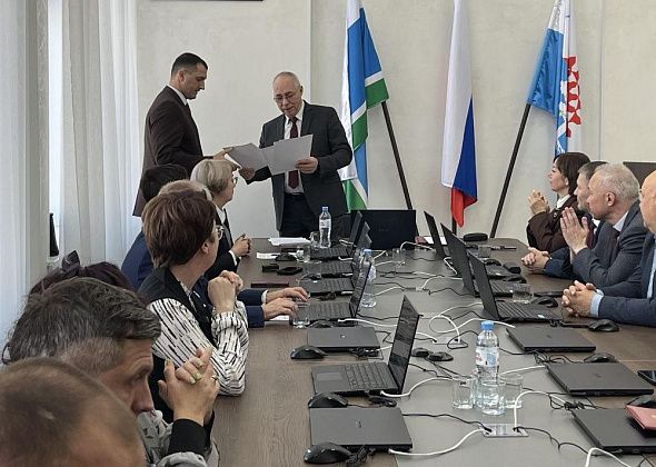 Школа поблагодарила серовских депутатов за сдержанное слово