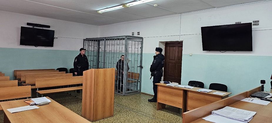 Серовчанин осужден за угрозу убийством и побои сожительнице. Позже женщина была убита и подожжена – но это другое дело