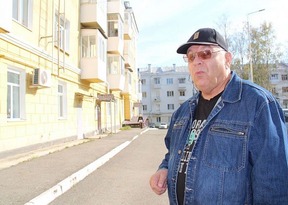 “Мышей нет, их крысы съели”. Серовчанин жалуется на состояние подвала и грызунов, которые там живут
