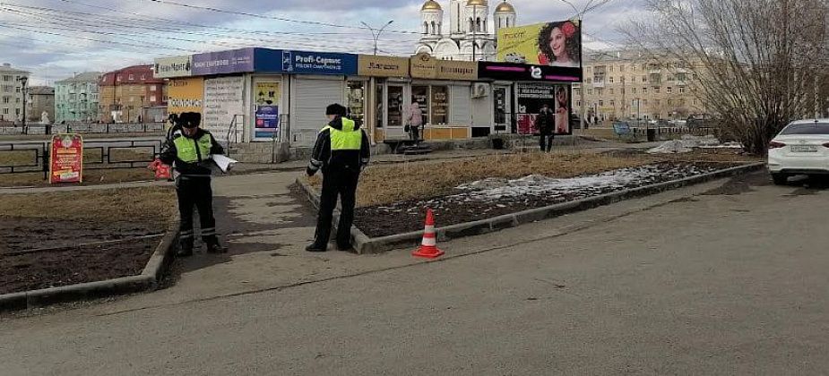 Госавтоинспекция Серова установила водителя, сбившего 16-летнюю и скрывшегося с места ДТП