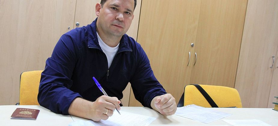 «Глава должен быть всенародно избранным». В Серове продолжается сбор подписей за возврат выборов мэров