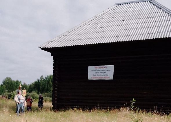 Жители Морозково ремонтируют здание бывшего зернохранилища, чтобы организовать там храм