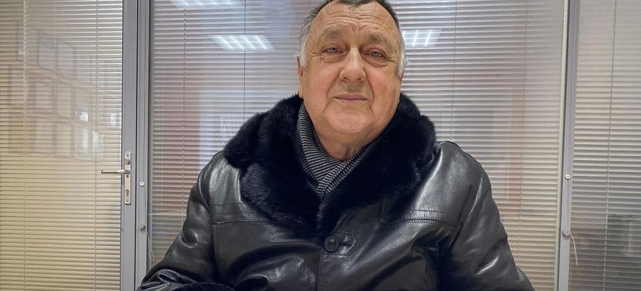Пациенты с хронической почечной недостаточностью просят организовать транспортировку на гемодиализ в Серов и домой