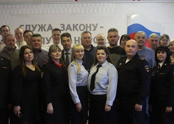 Полиция Серова отметила 100-летие службы участковых уполномоченных